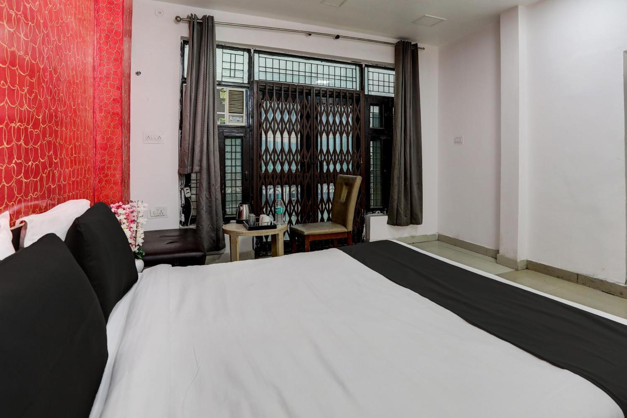 Hotel O Thirty Inns Νόιντα Εξωτερικό φωτογραφία