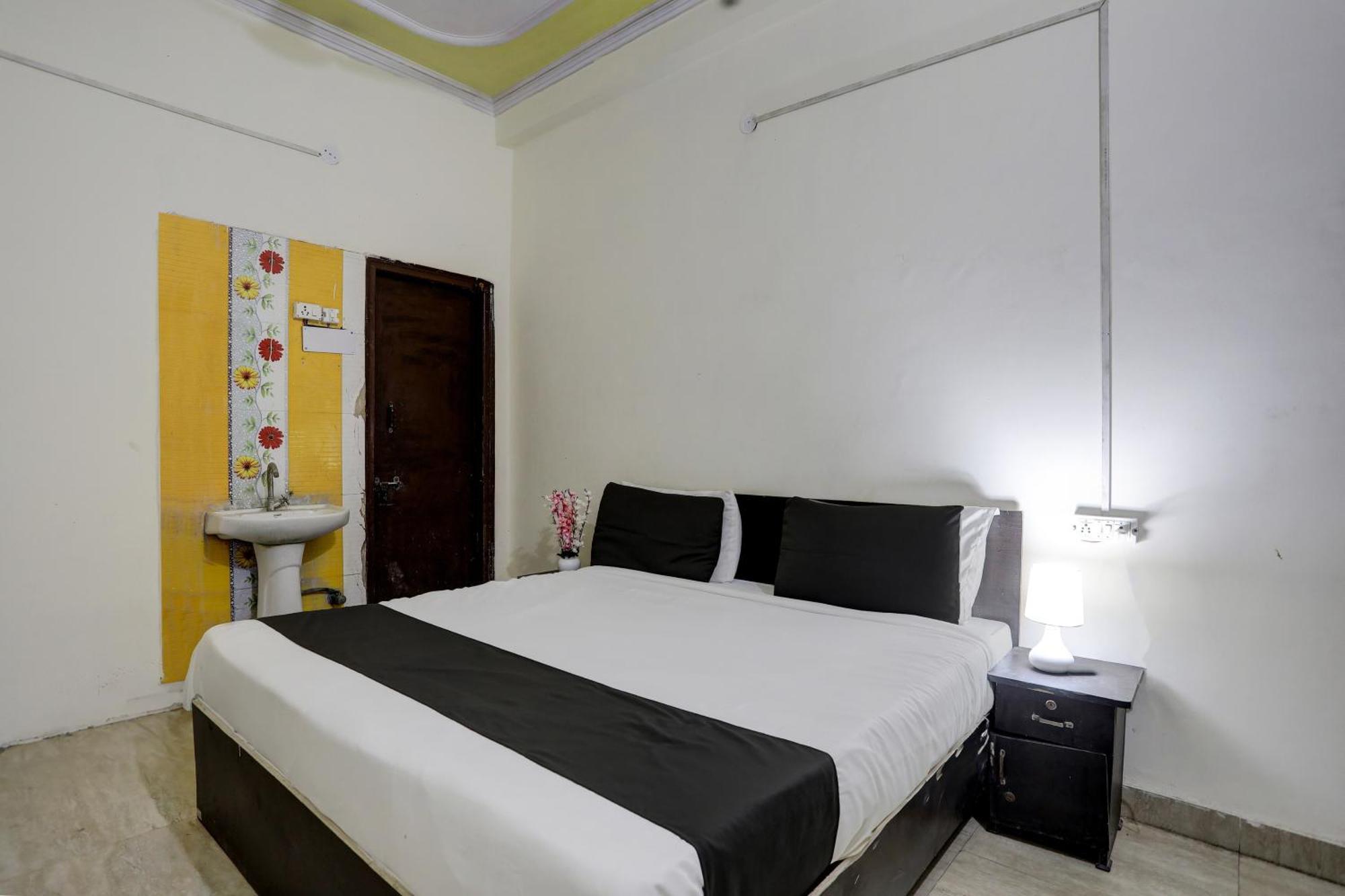Hotel O Thirty Inns Νόιντα Εξωτερικό φωτογραφία