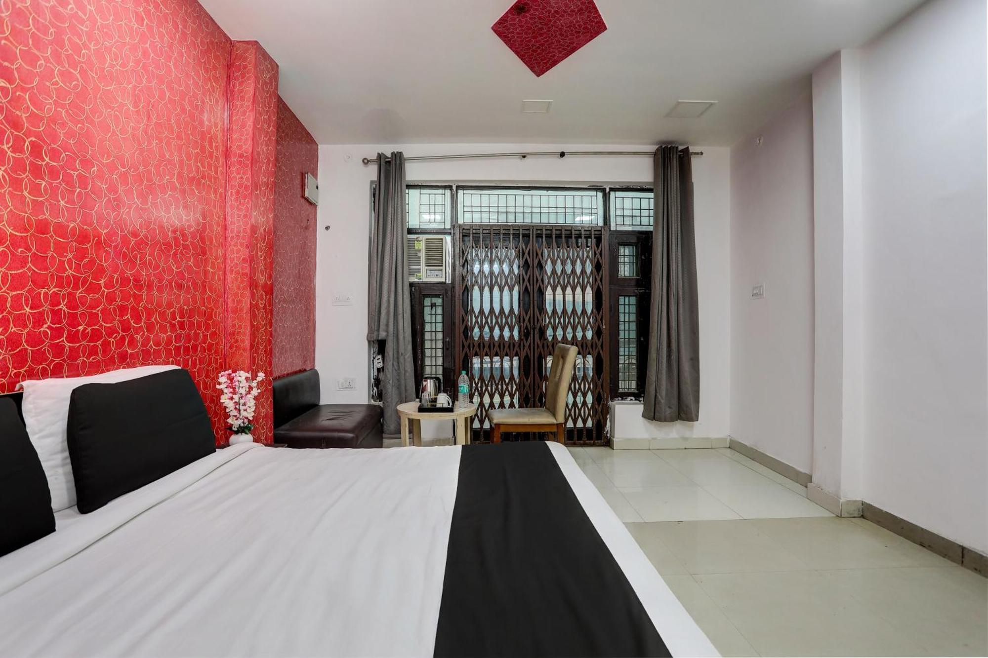 Hotel O Thirty Inns Νόιντα Εξωτερικό φωτογραφία